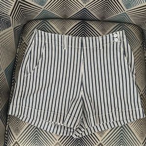 AG The Juliette Short